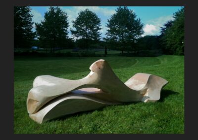 Abstracte bank 'Orka' uit Amerikaans eiken hout B 1.80m